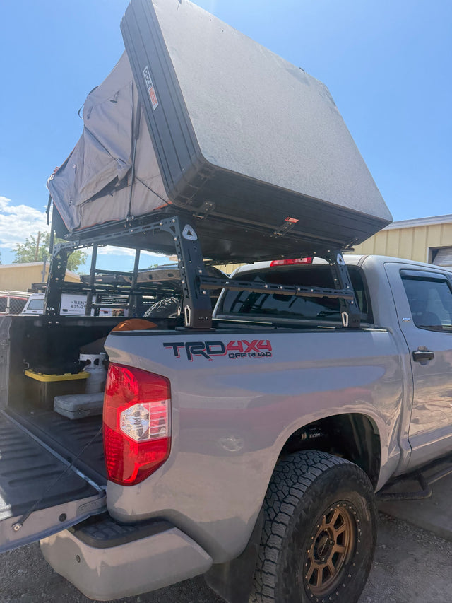 2021 toyota tundra — photo 2