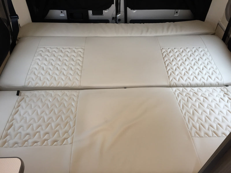  plush white seating — photo 11