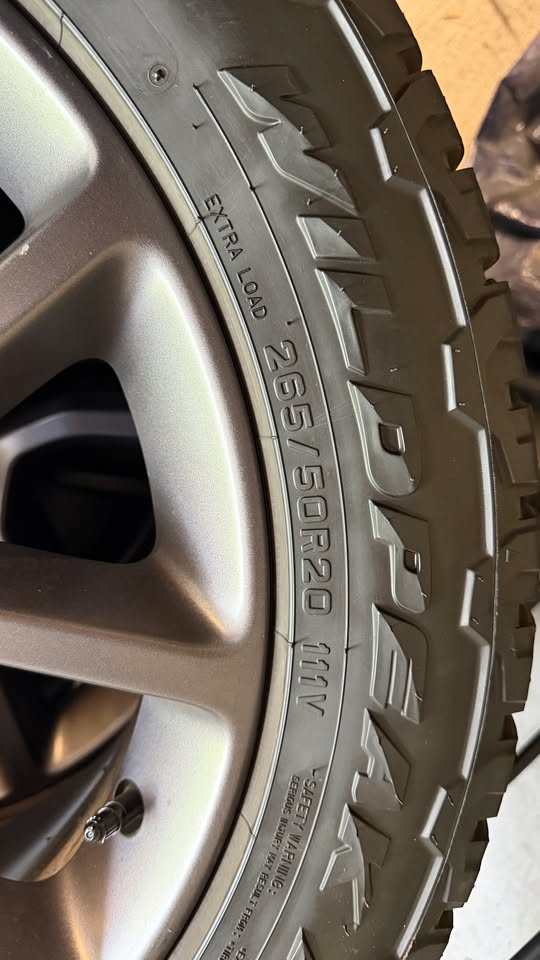 20" Jeep Grand Cherokee Wheels and Tires in Shoreline, WA (photo 3) — photo 3