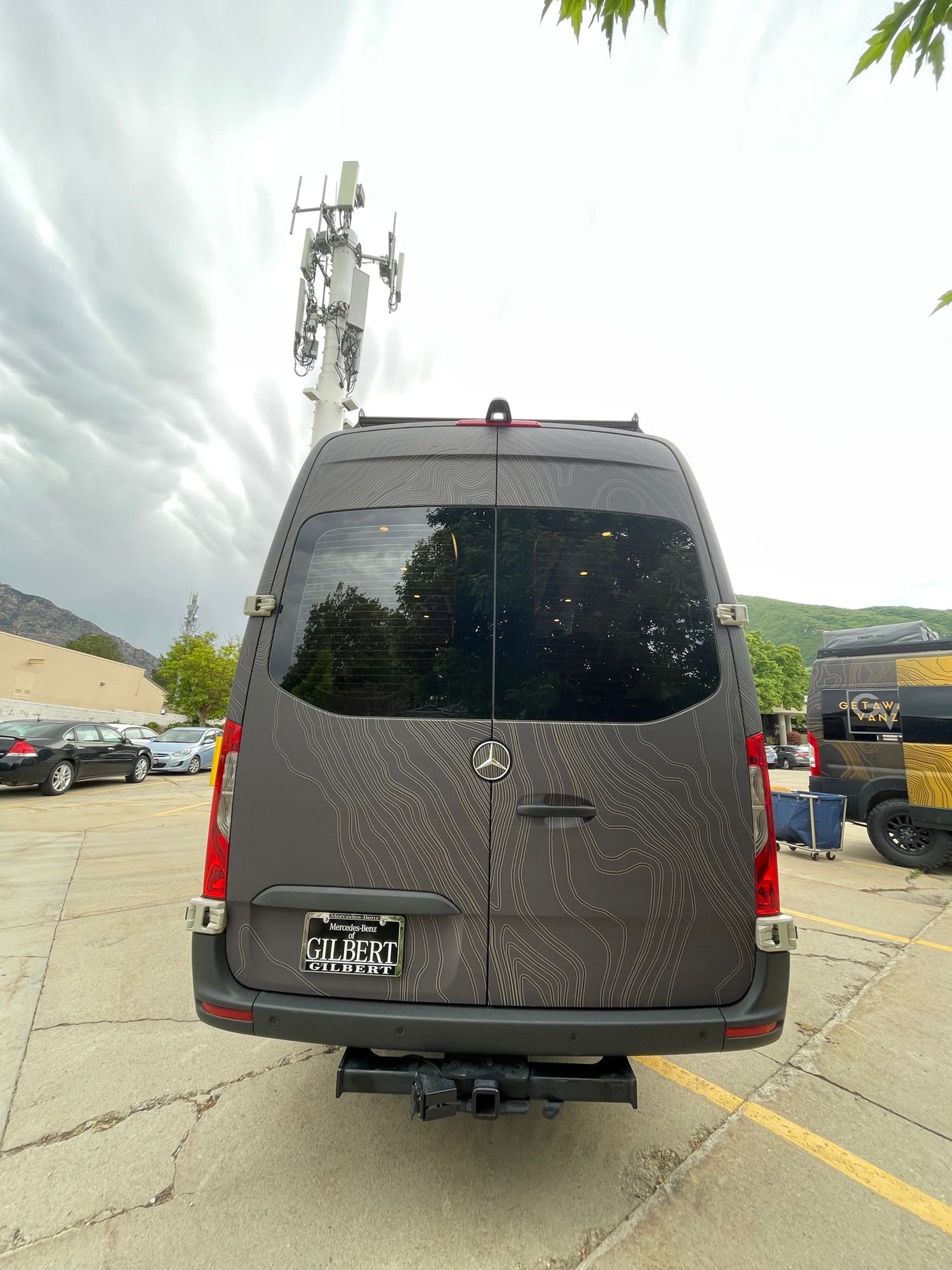  and ample storage for travel.|Bright — photo 15