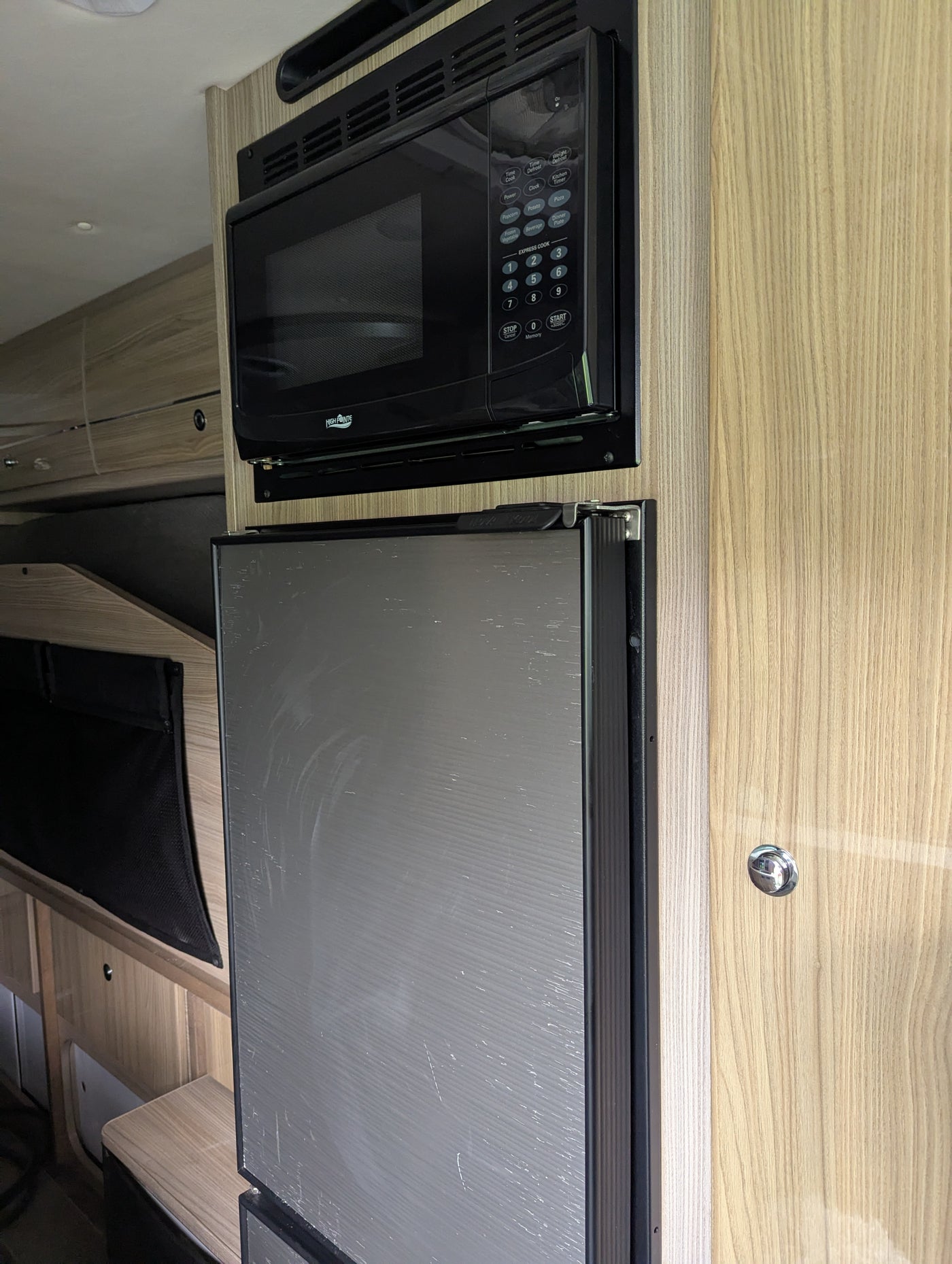 Winter prices! Winnebago Travado 59G — photo 8