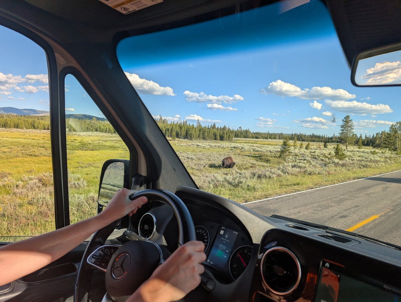 2025 AWD Winnebago Revel 44E "George" Unlimited Miles Mighty 5 + Starlink