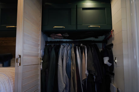 Off Grid Cozy Cowboy Van