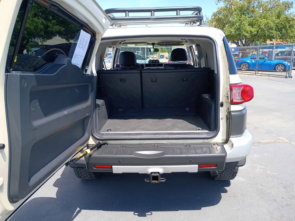 2008 Toyota FJ Cruiser · Sport utility vehicle in Garden City, ID (photo 12) — photo 12