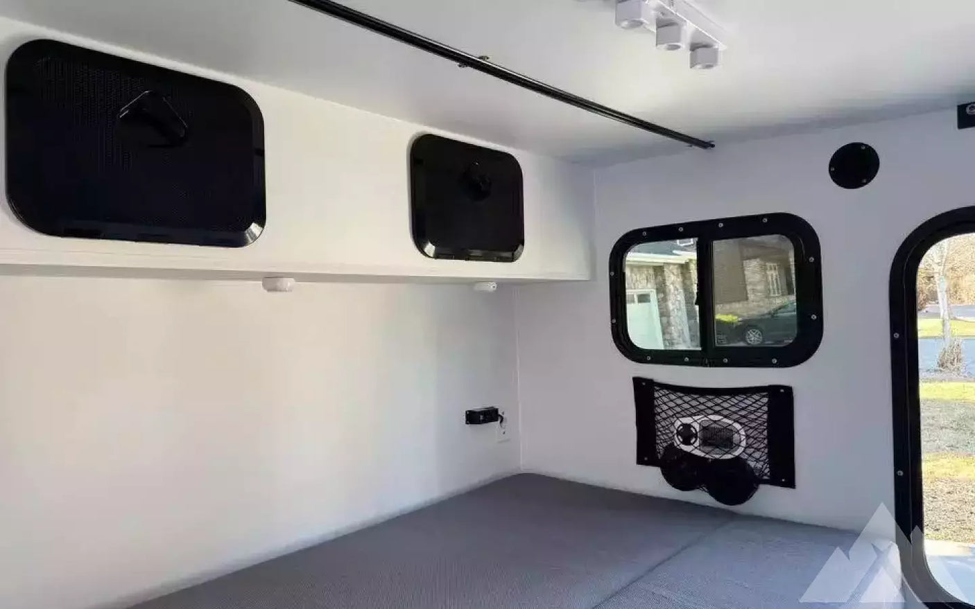 Camper Trailer RV for Hiking for Cabin — used overland trailer for sale in Aurora, CO (photo 5)