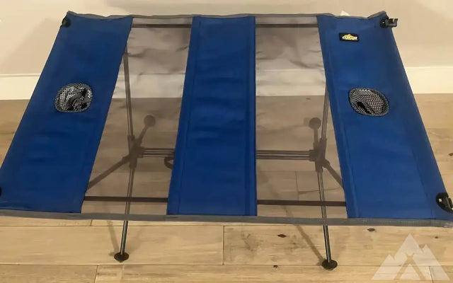 Cascade camping table — photo 2