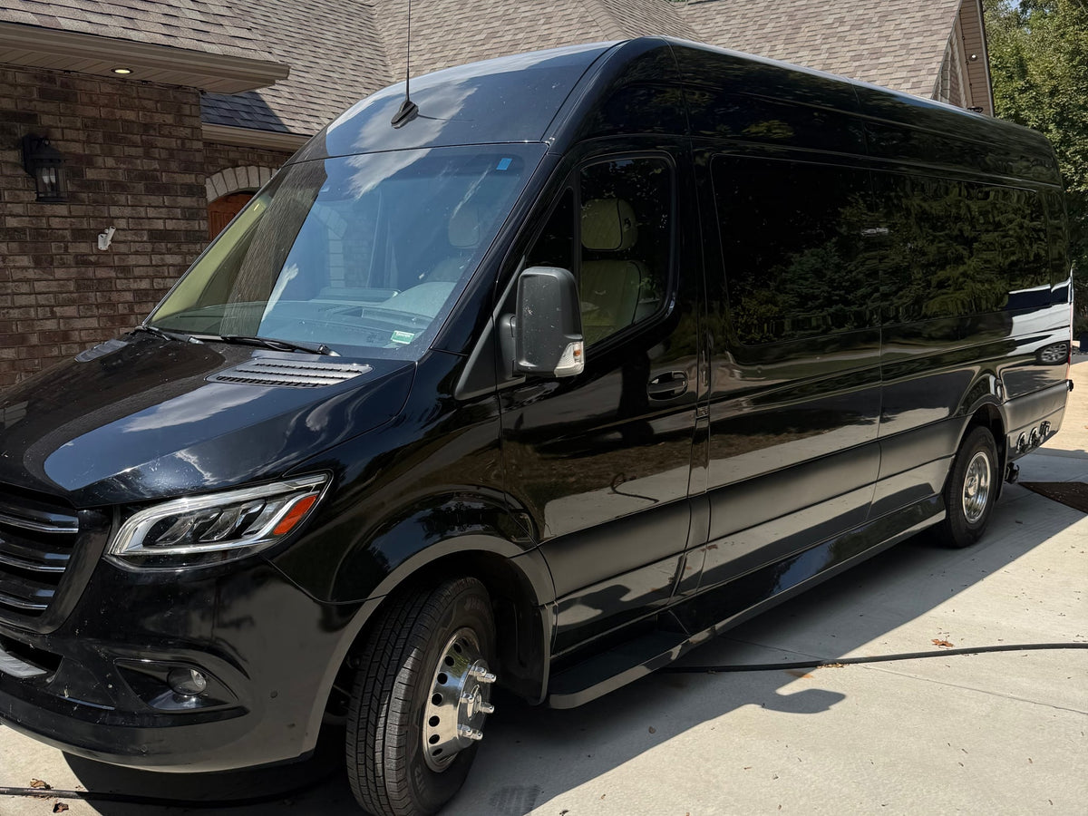  a popular choice for rv rental — photo 2
