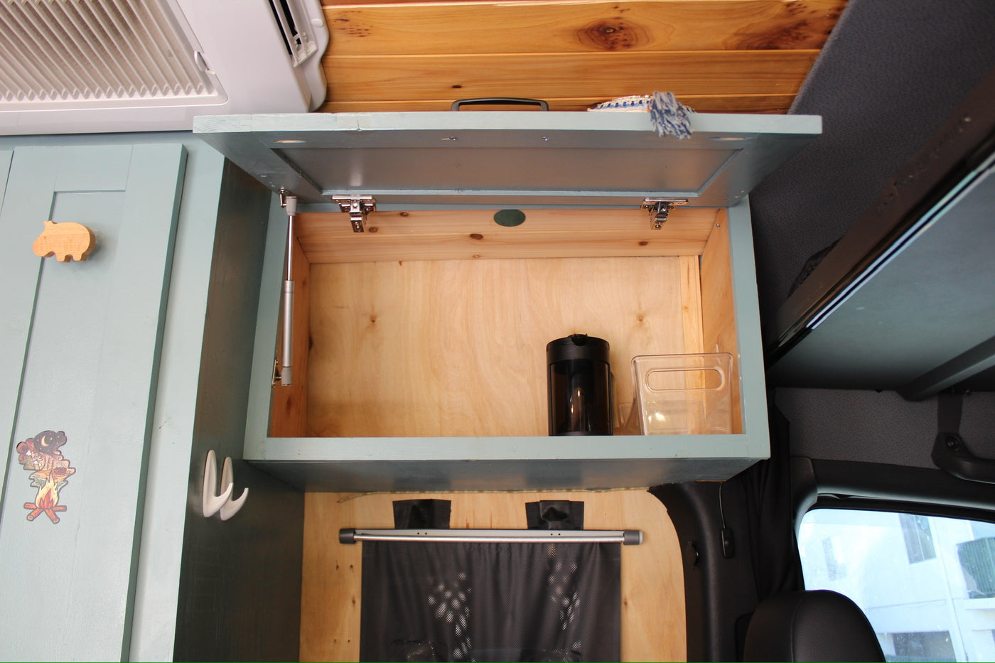 Ikaro Sprinter Van | Custom Built Off-Grid Ready! — photo 16