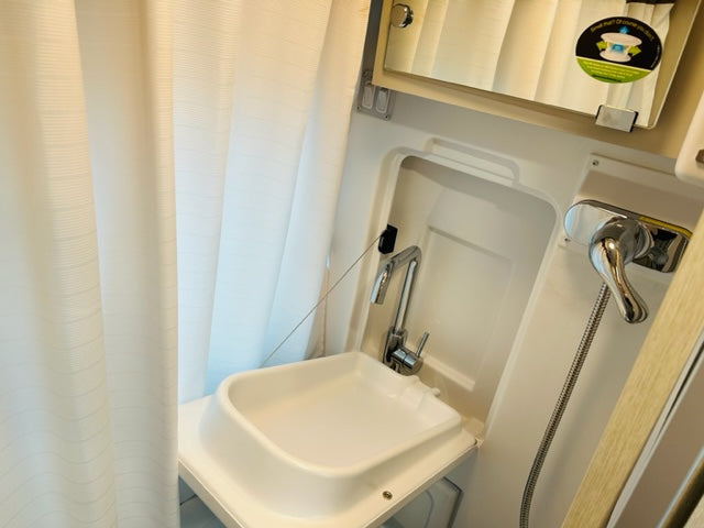 “Mjölnir” NEW Fully Contained OFF-Grid Camper Van! — photo 7