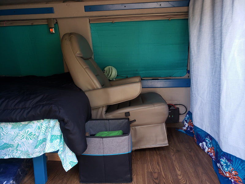  equipped with a roof rack and side steps — photo 8
