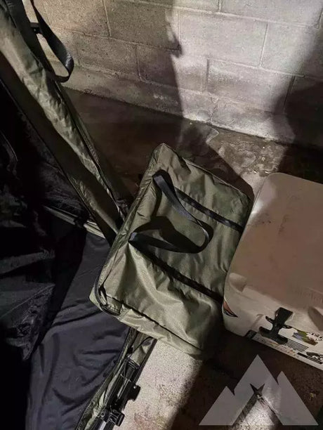 Clamshell roof Top Tent RTT — used rooftop tents for sale (photo 2)