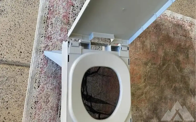 Clean waste portable toilet — photo 2