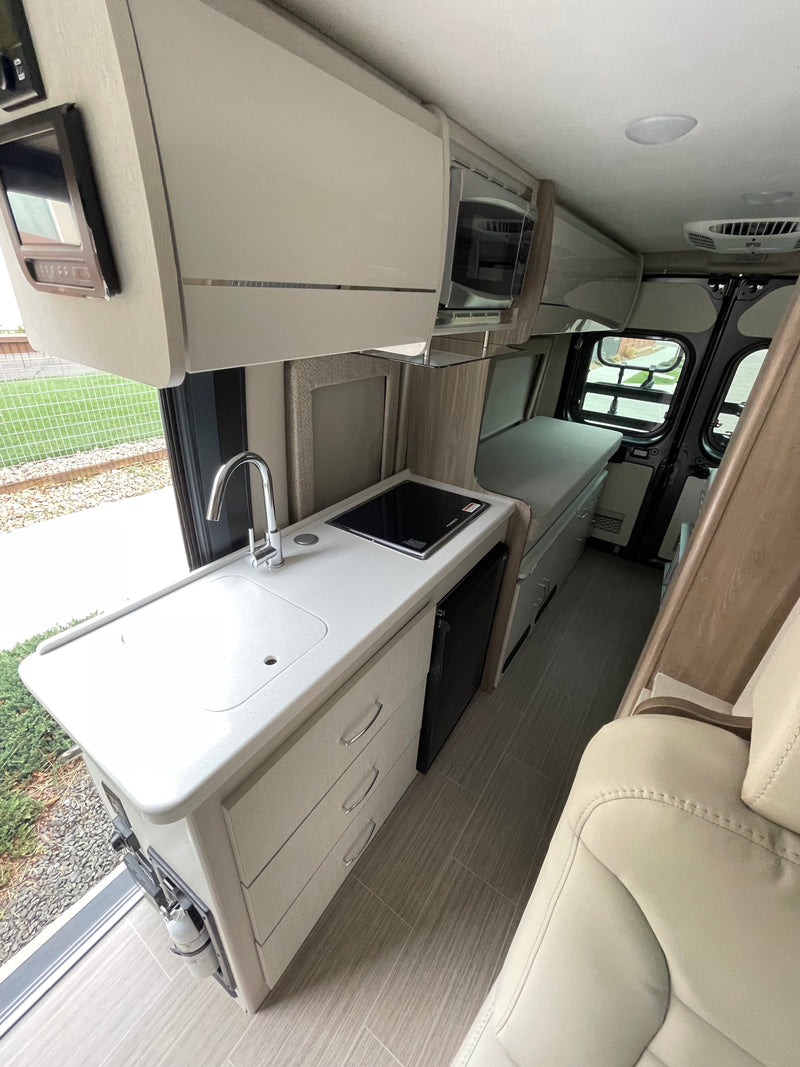 Gus the Bus — photo 8