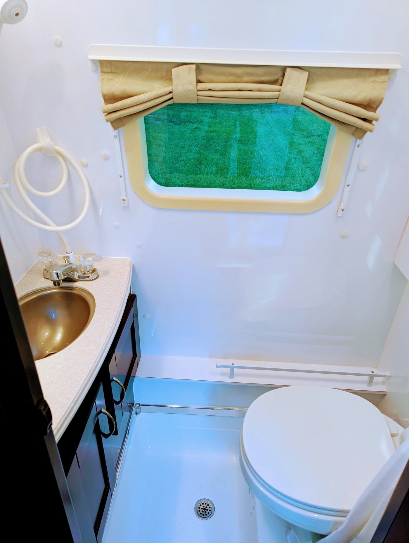 Adventure in Luxury Class B Van by Pleasure-Way — photo 12