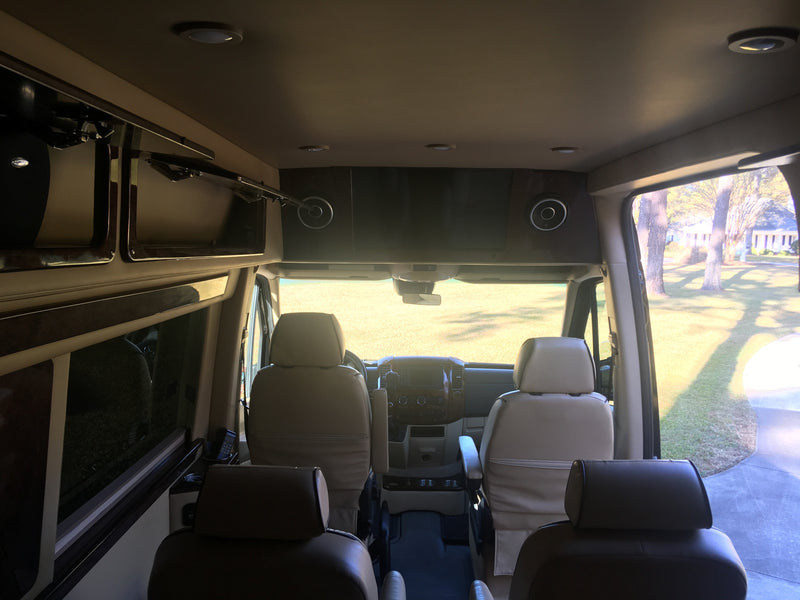 Serviced Regularly | Rare 9 Front-Facing Adult Seats | Privately Owned — photo 5