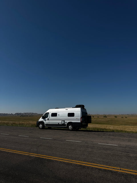 Winnie - 2021 Winnebago Solis - Easy to use - Beginner Campervan — photo 3