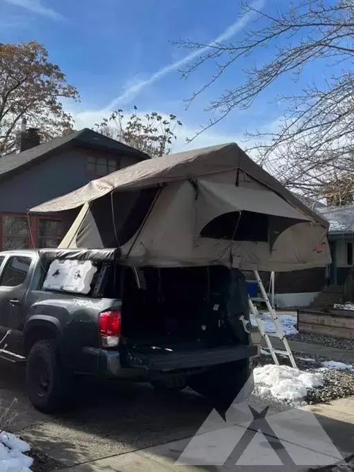 Complete rooftop tent setup — photo 2