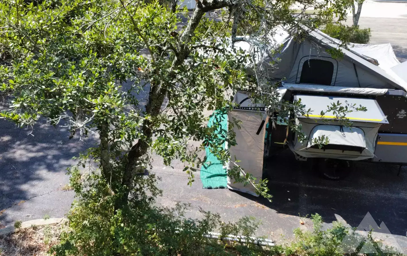 Conqueror UEV 440 Platinum edition — used overland trailer for sale in Baton Rouge, LA (photo 5)