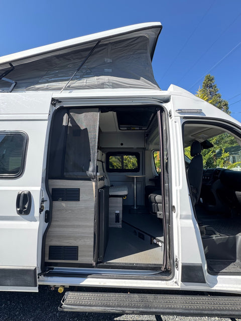 2022 Winnebago Solis Weekender/Adventurer - Sleeps 4 — photo 3
