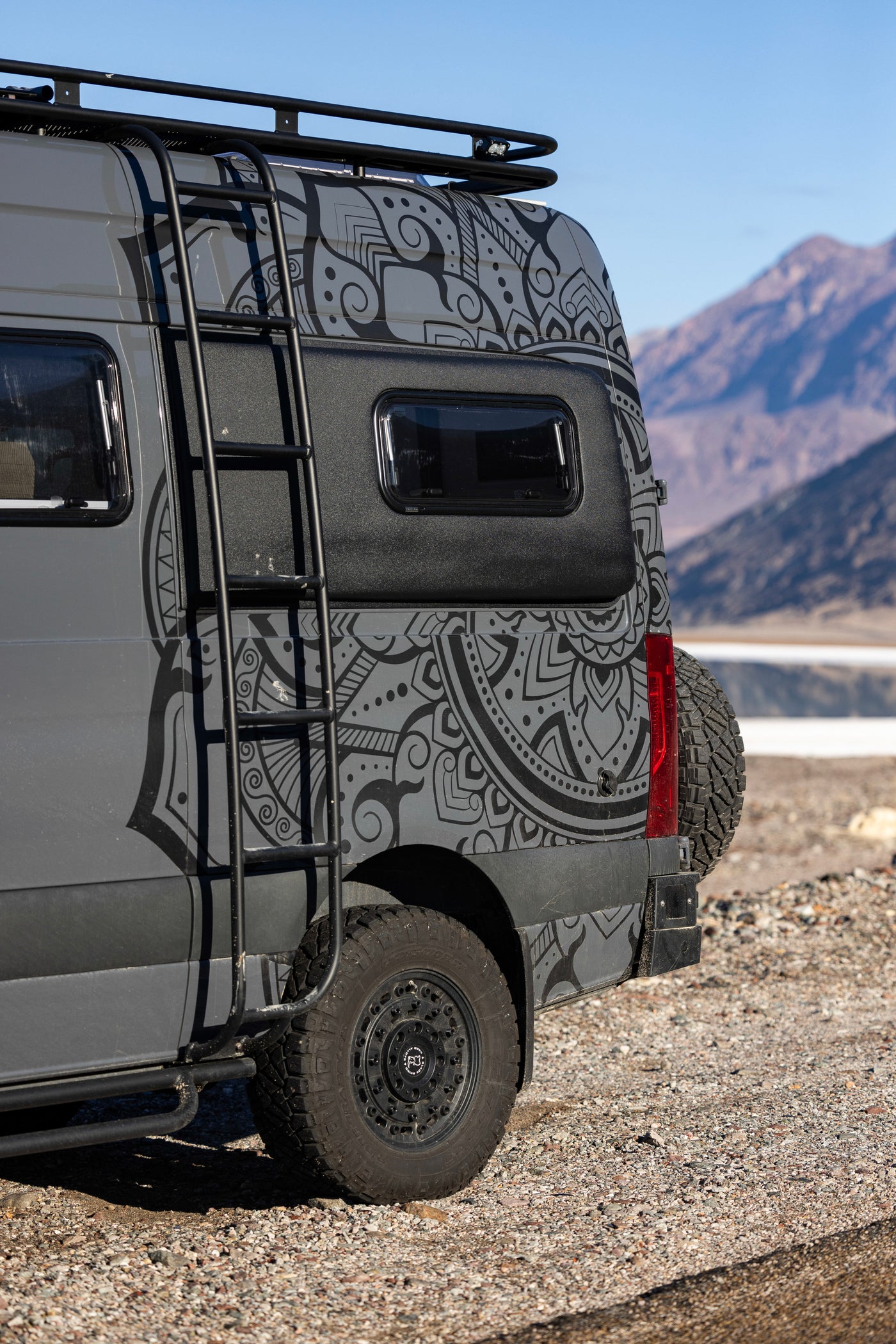 Vandala , Sprinter Van 144 Experience — photo 2