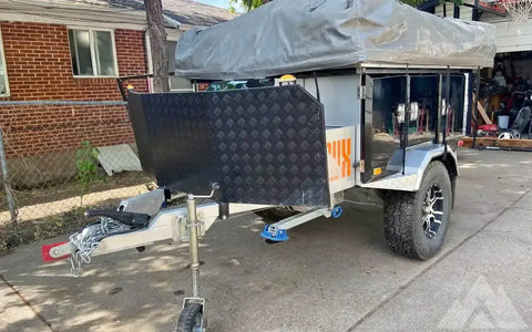 Crux expedition 1600 overland trailer