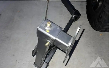 Custom Lexus GX470 Swingout tire hitch mount — new tire carriers & swing outs for sale (photo 4)