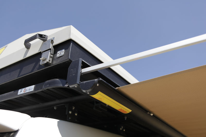 Series 2000 Awning — photo 6