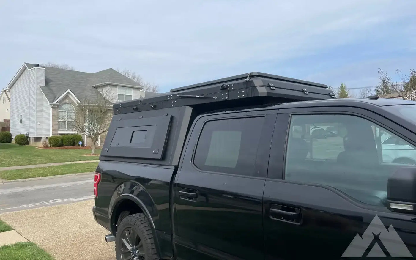 Customer pop up truck bed camper — new for sale in Frankfort, KY (photo 2) — photo 2