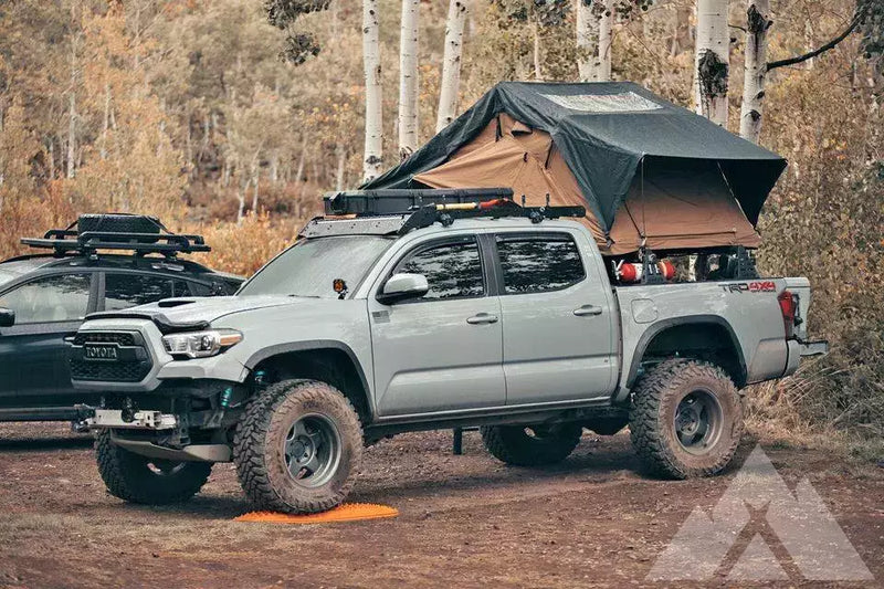 CVT Mt. Shasta Hybrid rooftop tent and rack – BaseCamper