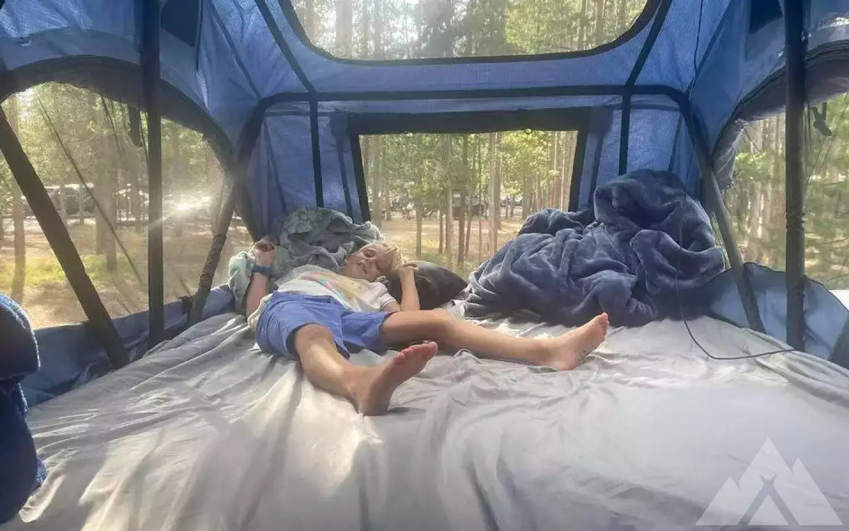 CVT Mt Shasta - very large interior — used rooftop tents for sale (photo 2) — photo 2