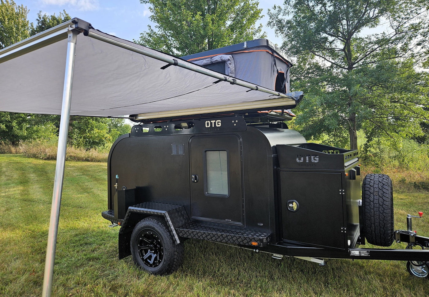  pull-out storage — photo 9