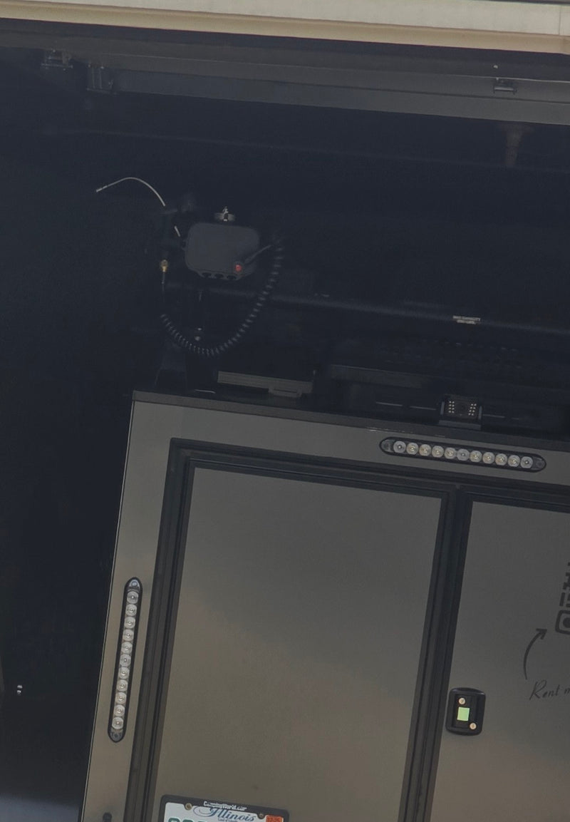  fire extinguisher — photo 1