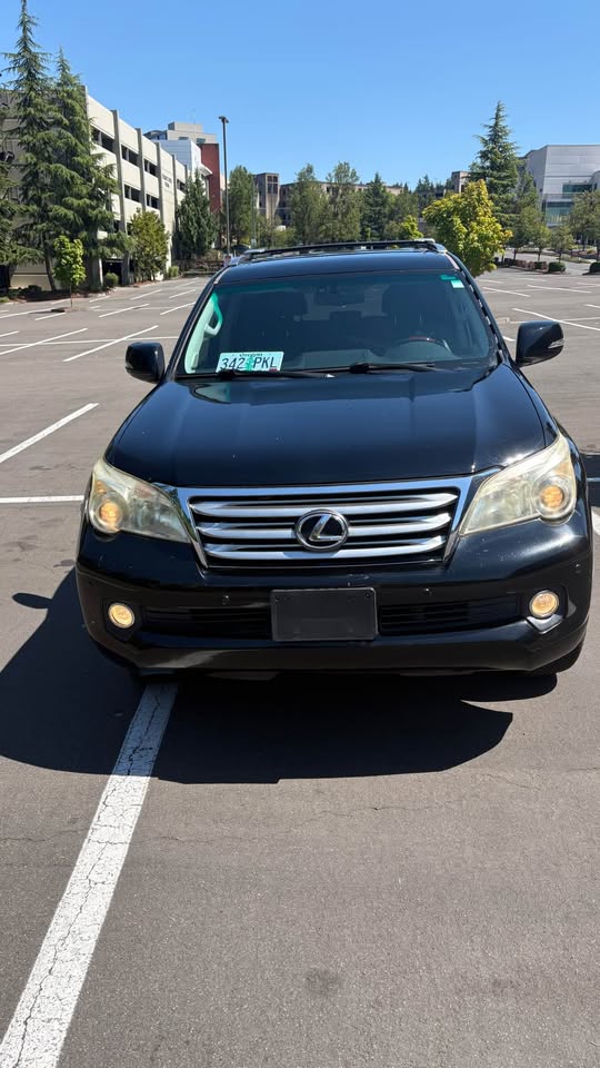 2011 Lexus GX · GX 460 Premium Sport Utility 4D in Portland, OR (photo 1) — photo 1
