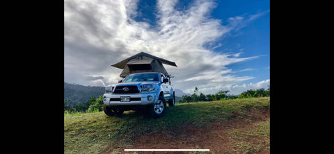 “The OG” 2011 Toyota Tacoma TRD Camper | Sleeps 5 Ocean Front — photo 2