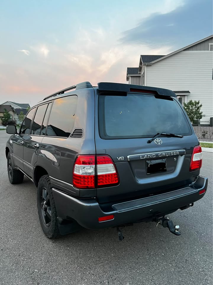 2003 Toyota Landcruiser in Commerce City, CO (photo 8) — photo 8