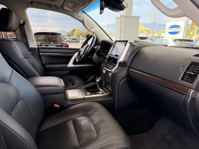 2021 Toyota Land Cruiser in Tucson, AZ (photo 10) — photo 10
