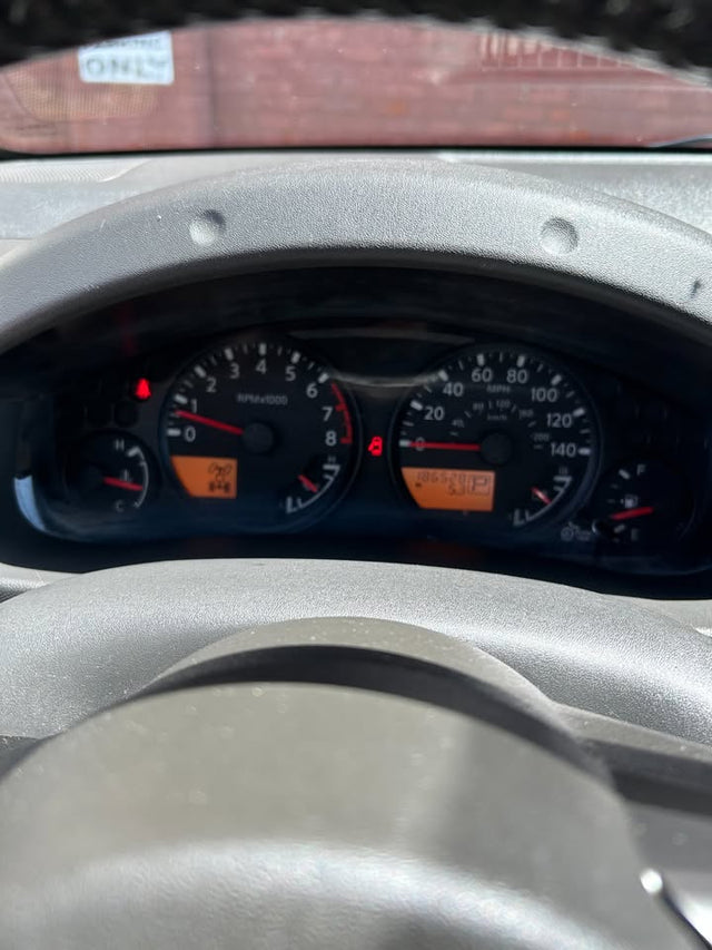 2010 Nissan Xterra · PRO-4X Sport Utility 4D — photo 3