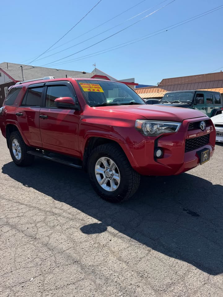 2014 Toyota 4Runner · SR5 Sport Utility 4D in Spokane, WA (photo 2) — photo 2