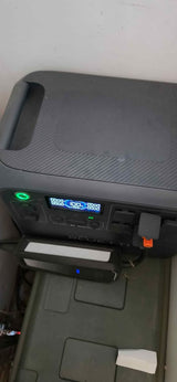 BLUETTI AC200L Portable Power Station in Manteca, CA (photo 4)