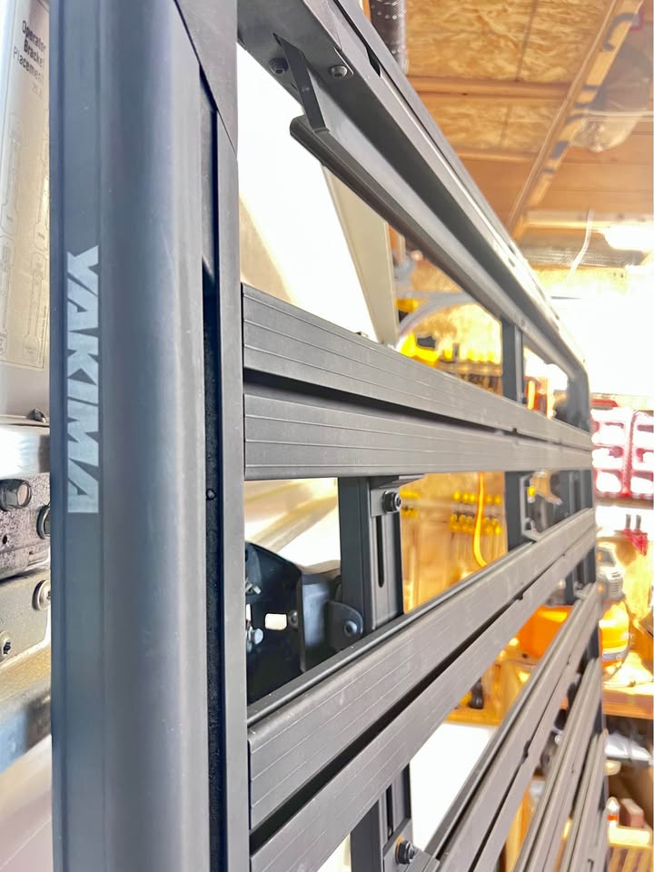 Yakima LockNLoad Rack in Snoqualmie, WA (photo 3) — photo 3