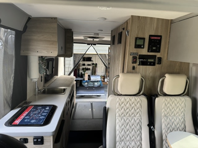  passenger seat — photo 7