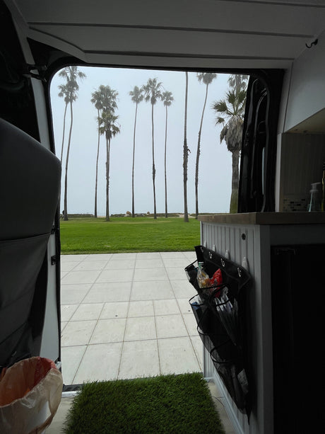 Sprinter with Unlimited Miles*, queen bed, solar, toilet, sink & more!