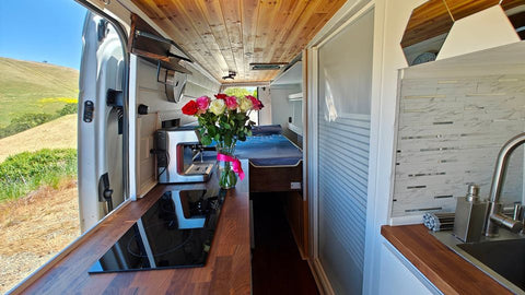Luxury Mercedes Camper VAN | Kitchen, Shower, Solar, AC, Murphy bed — photo 5