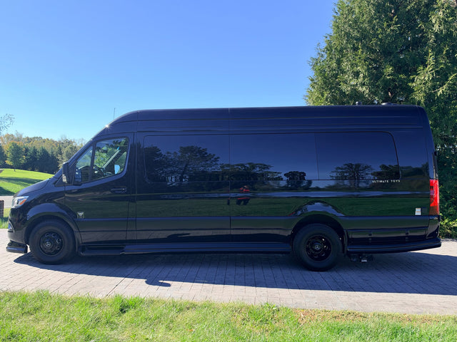 2026 Luxury Sprinter — photo 2