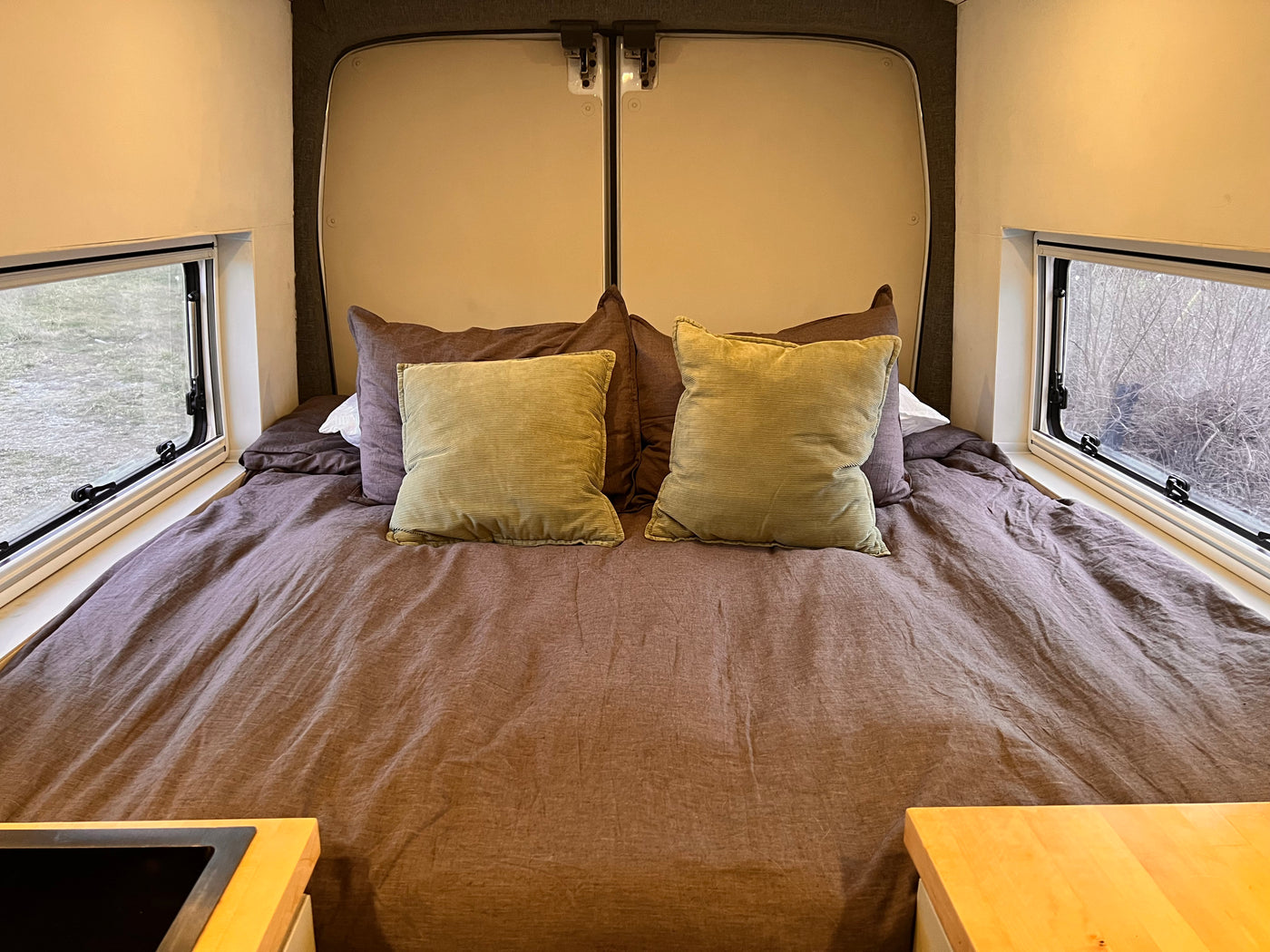 Vanlife Ready Off-Grid Home! High-Roof Ford Transit — photo 16