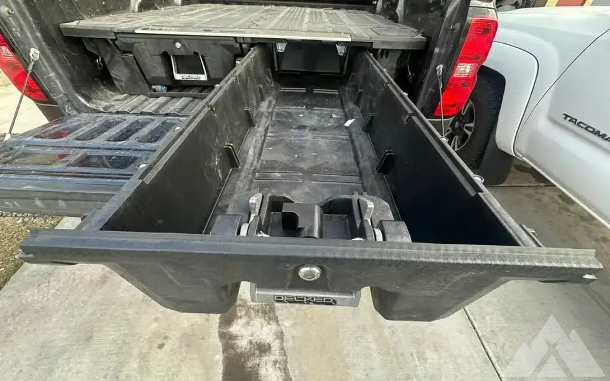 Decked drawer system — used drawer systems for sale (photo 2) — photo 2