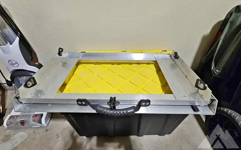 DFG OFFROAD ACCESSORIES fridge slide. Inside dimen