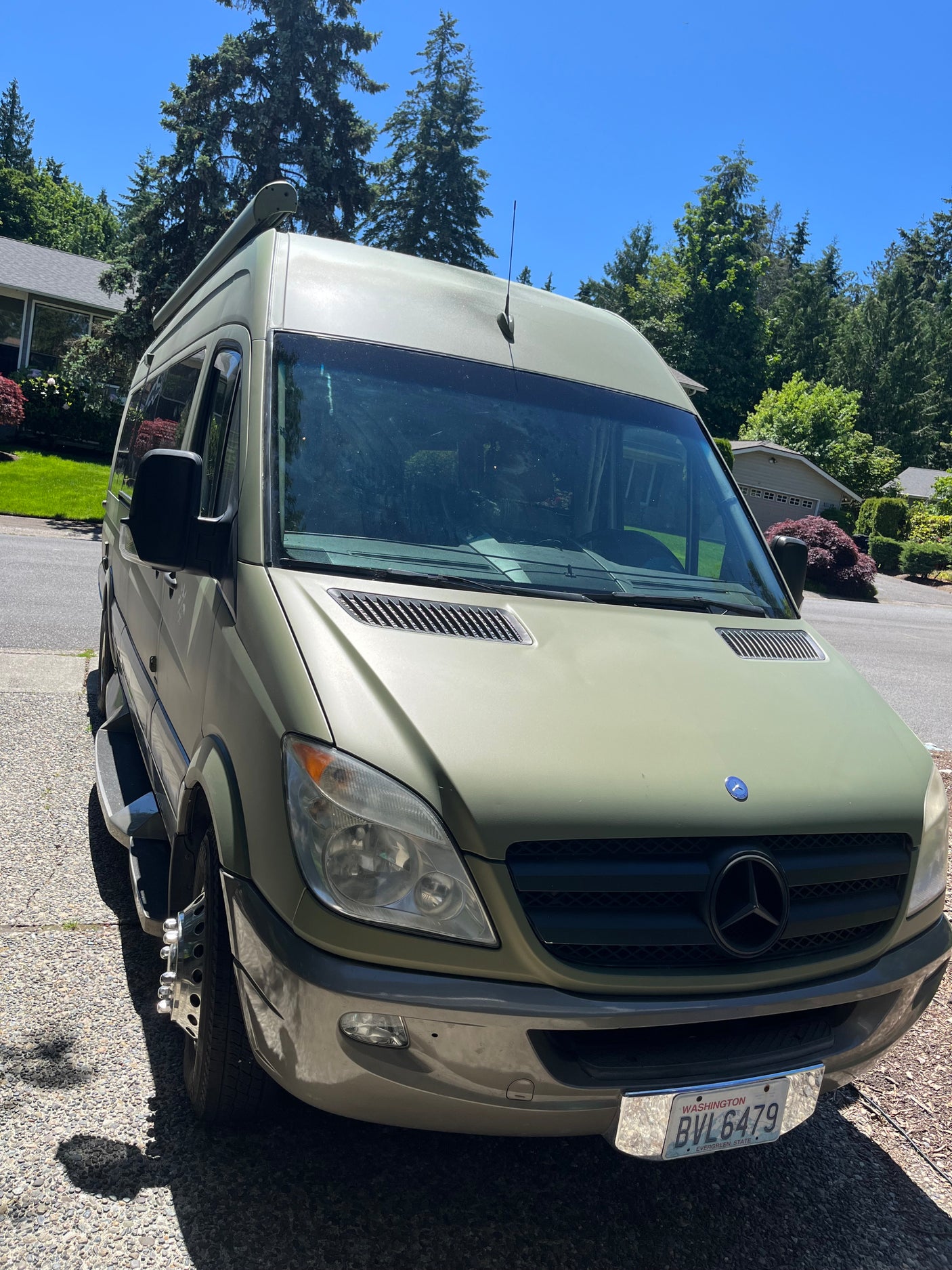 24ft Sprinter with internet, solar and large battery pack to last 5 days