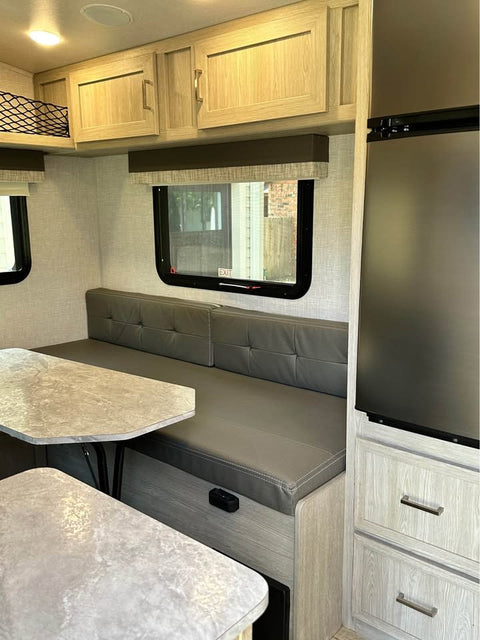 Adventure Awaits: Rent My 2022 Forest River Flagstaff E-Pro E15TB! — photo 5