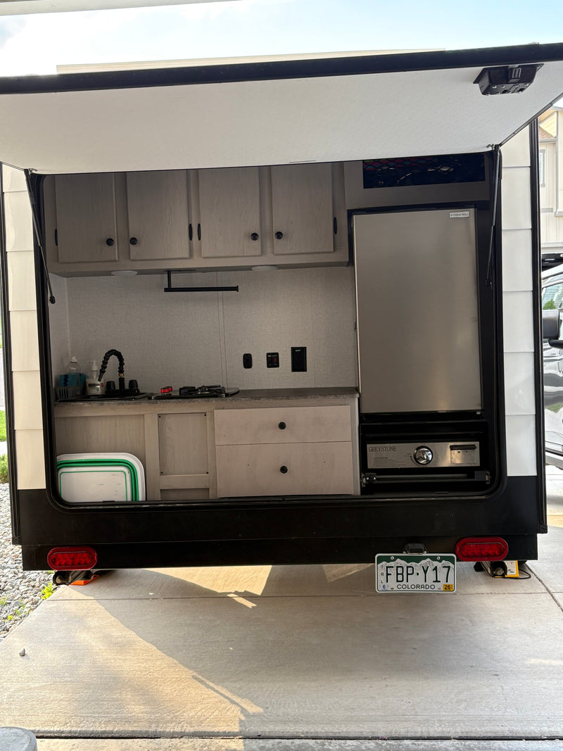 2024 Viking 12000 Rear Outdoor Kitchen — photo 5
